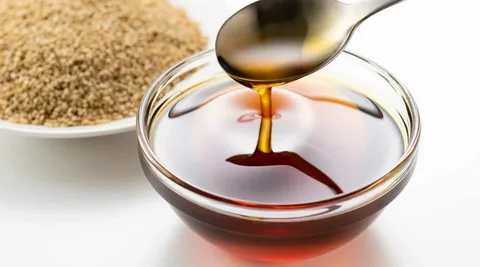 تصویر 3 از روغن کنجد سرخ کردنی با طعم اصیل کنجد ایرانی